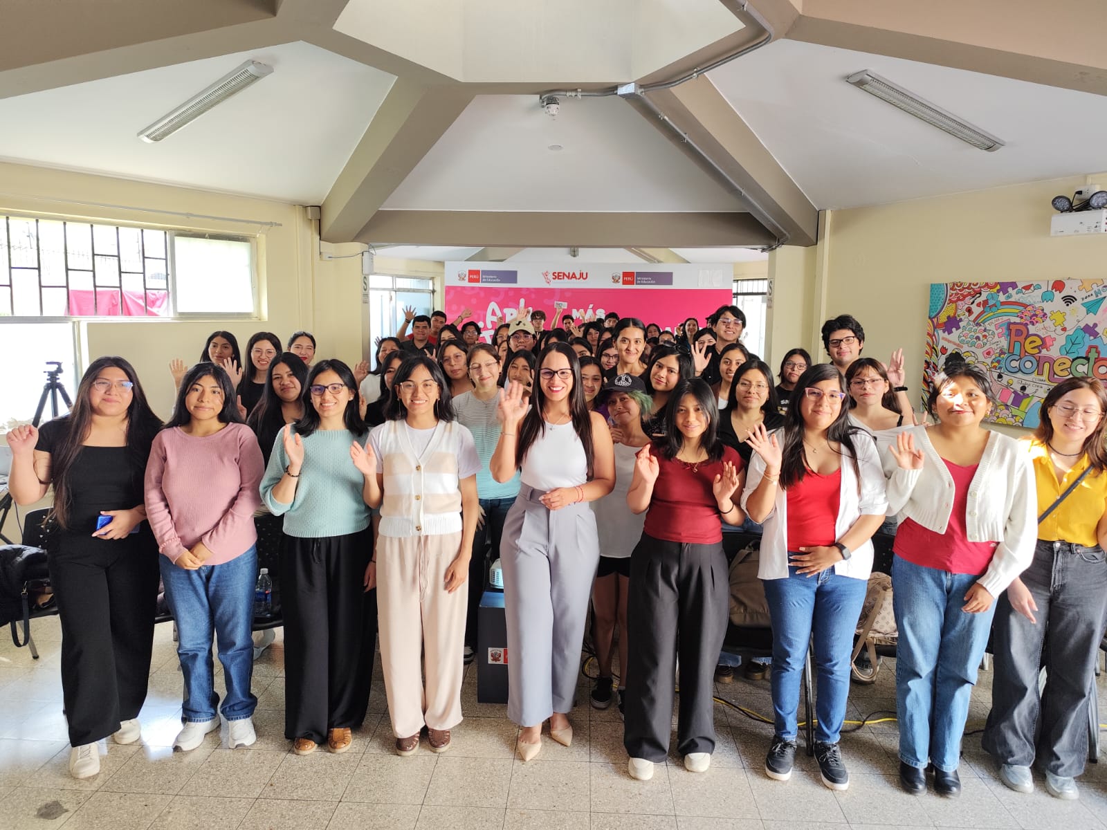 Minedu amplía la convocatoria al Programa de Voluntariado Juvenil 2026